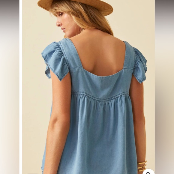 Hayden Los Angeles Tencel Square Neck Ruffle Cap Sleeve Top Light Denim Medium - Picture 3 of 13